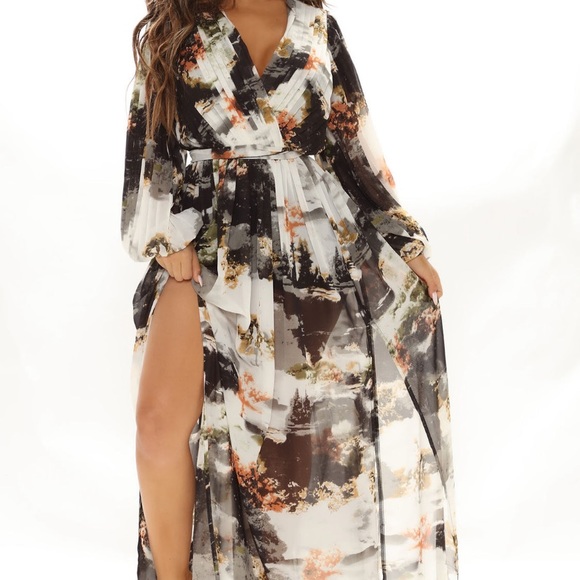 Long sleeve maxi dress - Picture 3 of 5